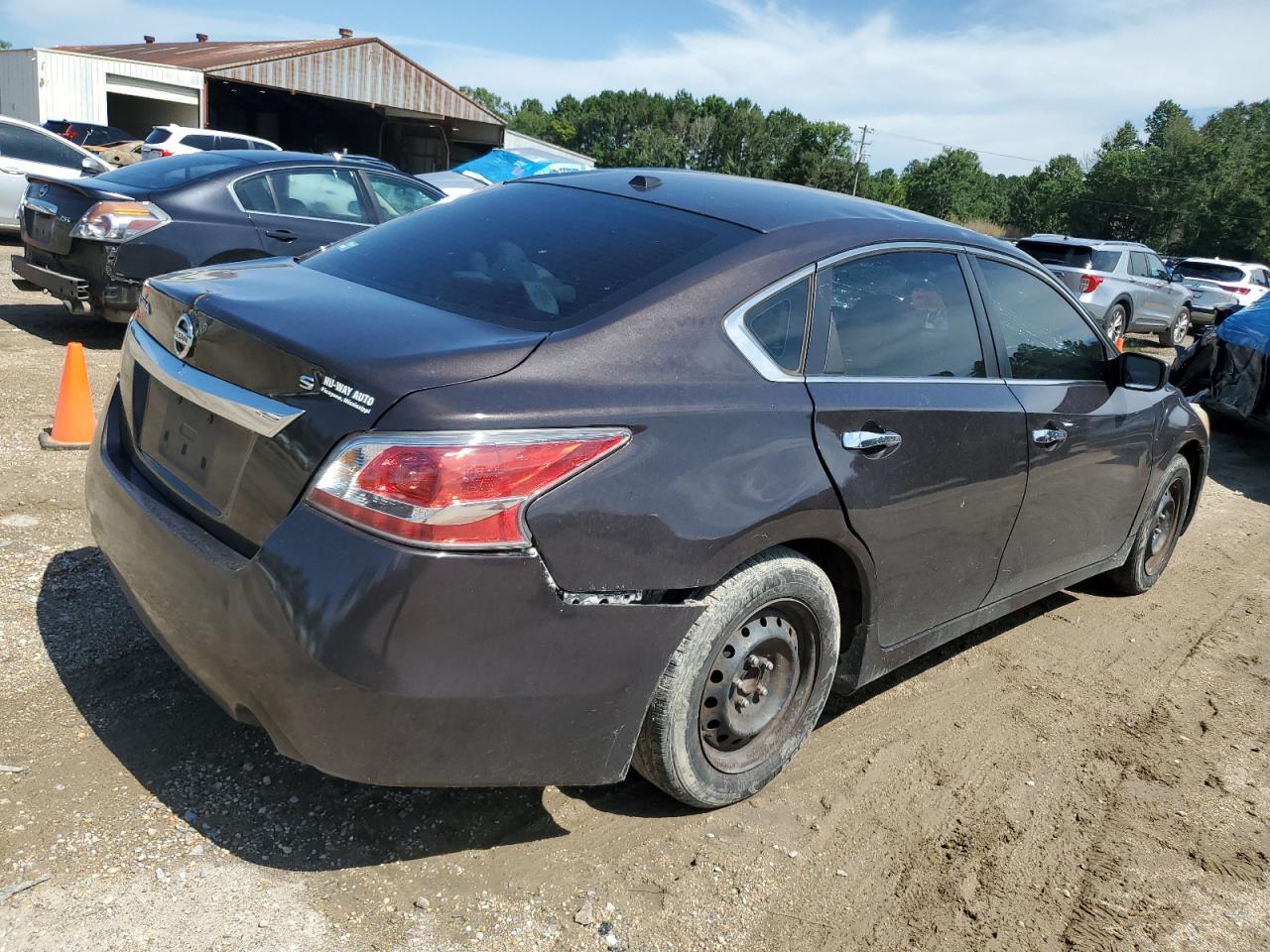 2015 Nissan Altima 2.5 - Фото 3