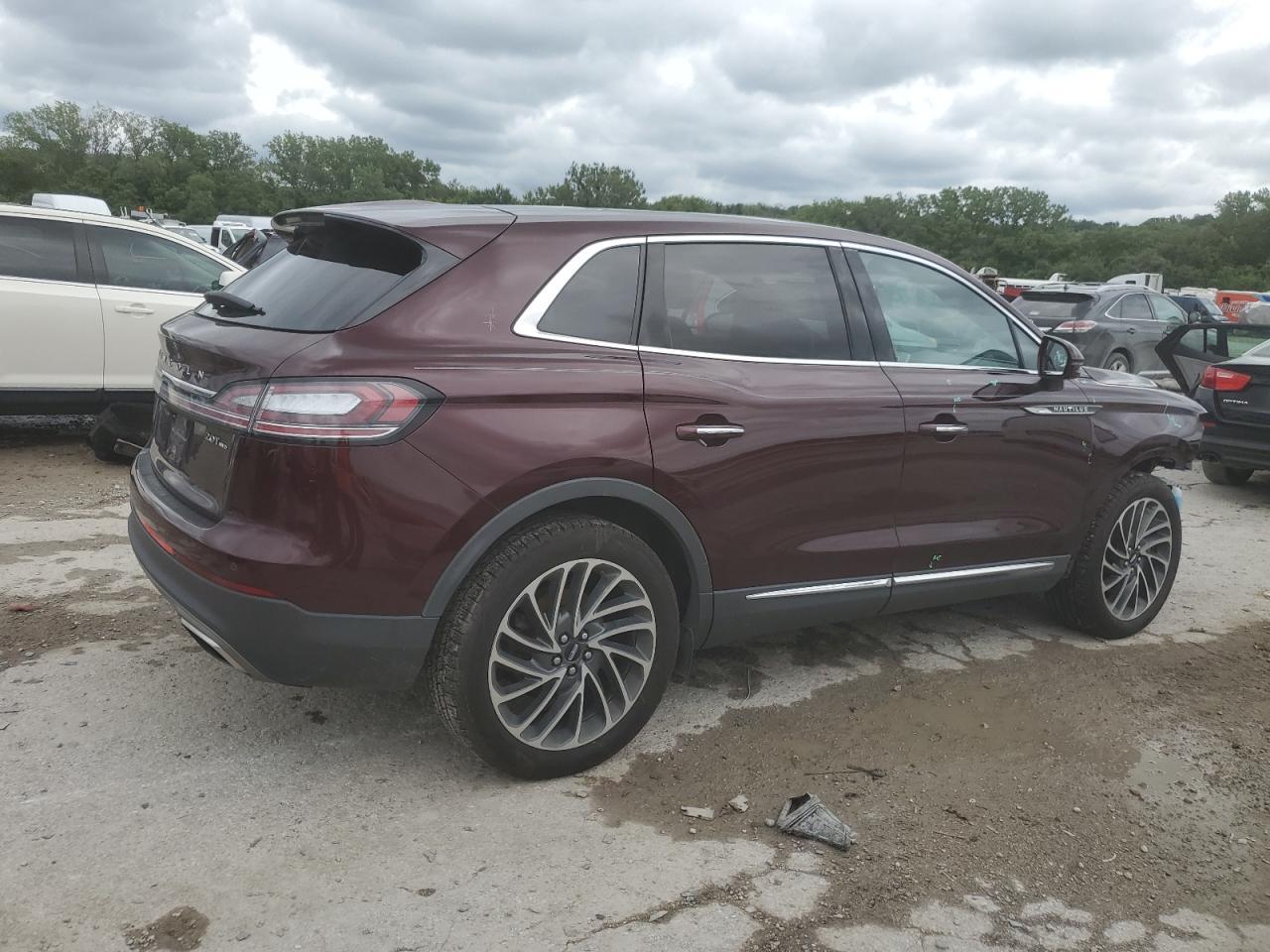 2019 Lincoln Nautilus Reserve - Фото 3