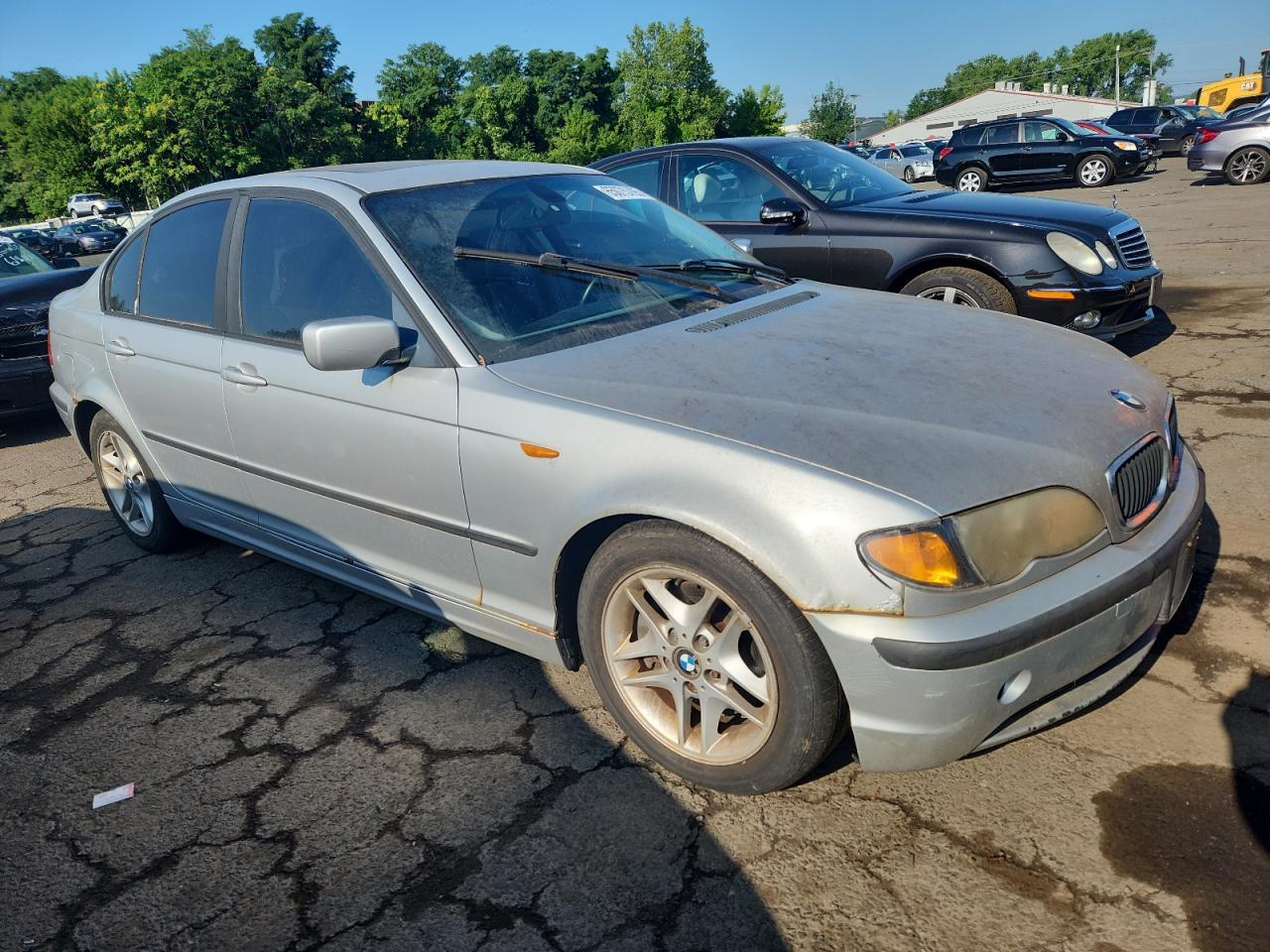 2004 BMW 325 Xi - Image 4