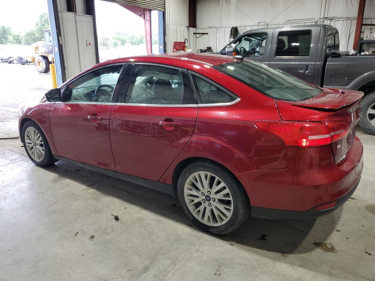 2017 Ford Focus Titanium - Image 2