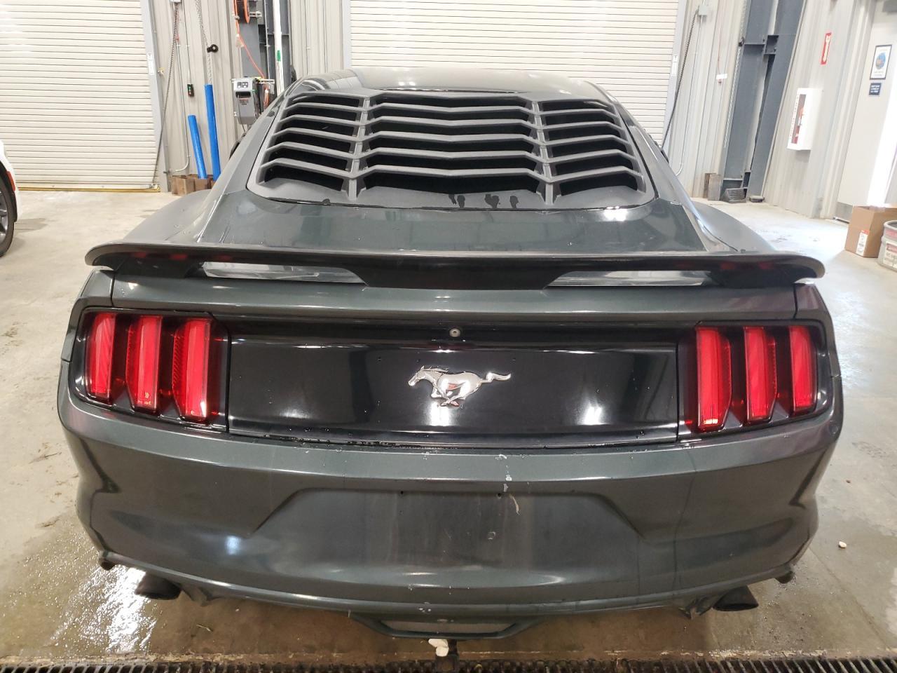 2016 Ford Mustang - Image 6