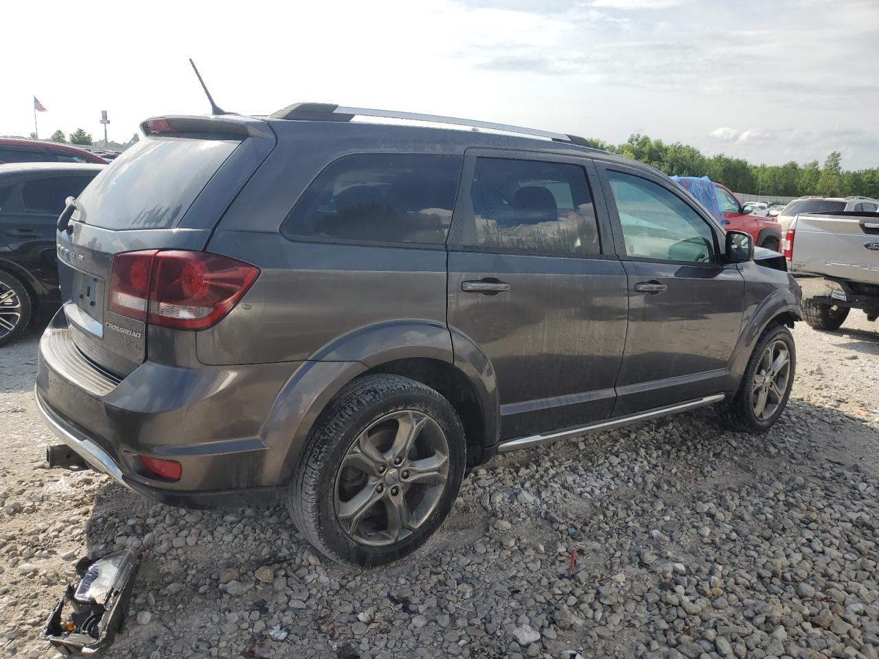 2017 Dodge Journey Crossroad - Фото 3