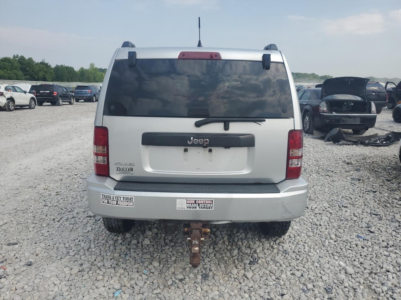 2012 Jeep Liberty Sport - Фото 6