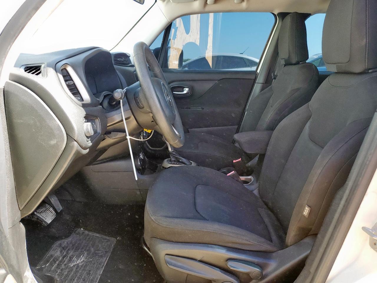 2015 Jeep Renegade Sport - Фото 7