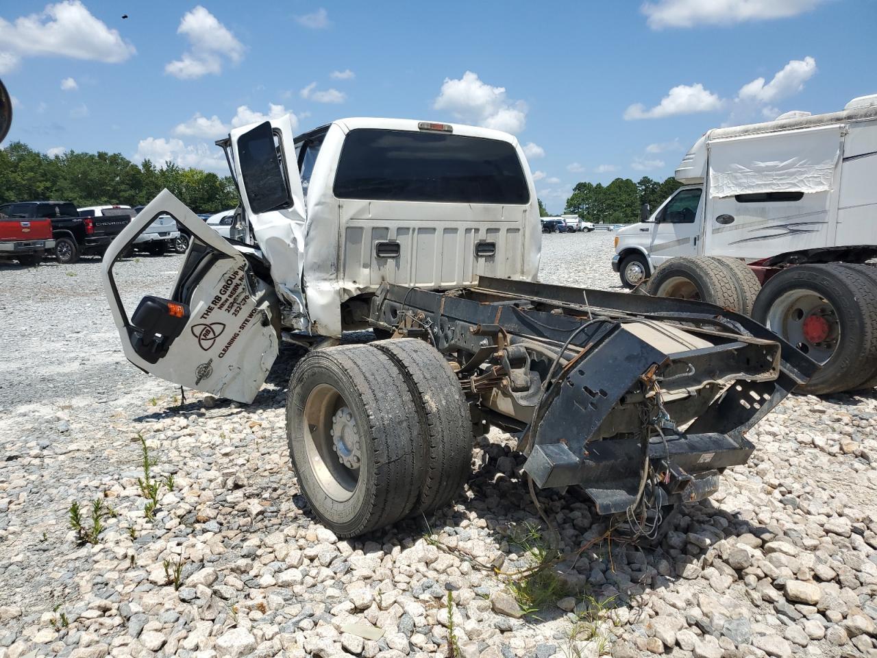 2012 Ford F450 Super Duty - Image 2