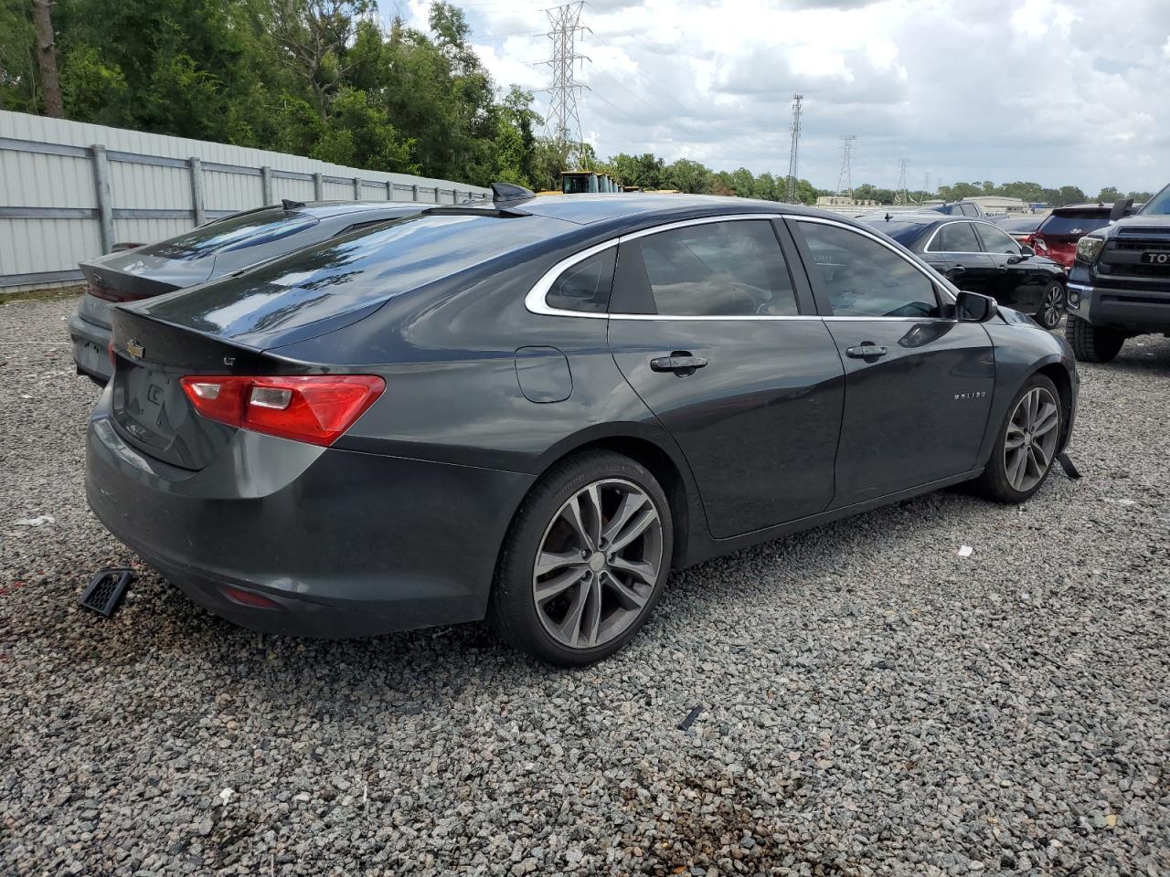 2017 Chevrolet Malibu Lt - Фото 3