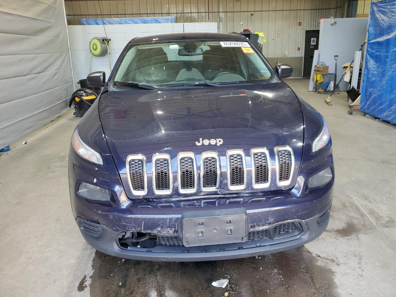 2014 Jeep Cherokee Sport - Image 5