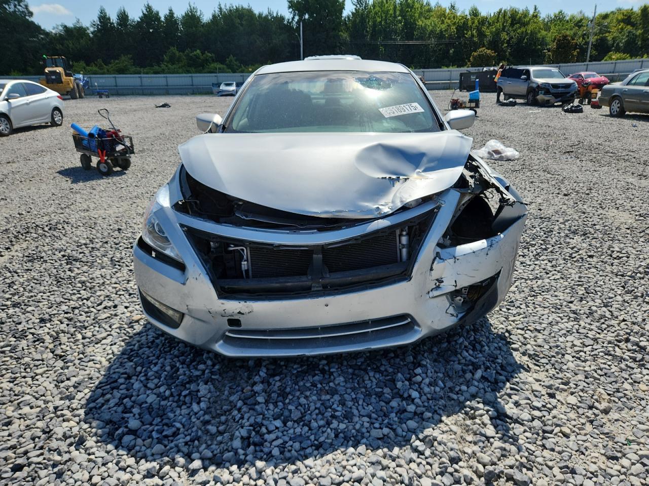 2015 Nissan Altima 2.5 - Image 5