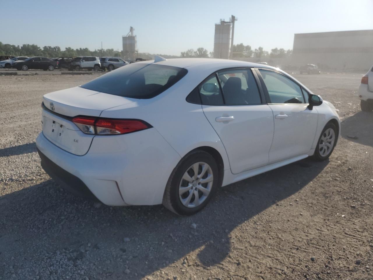 2023 Toyota Corolla Le - Image 3