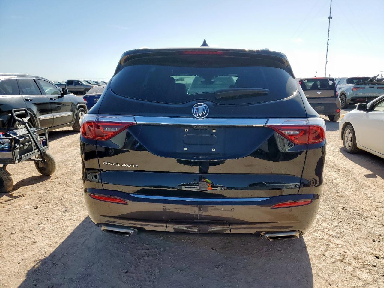 2024 Buick Enclave Essence - Image 6