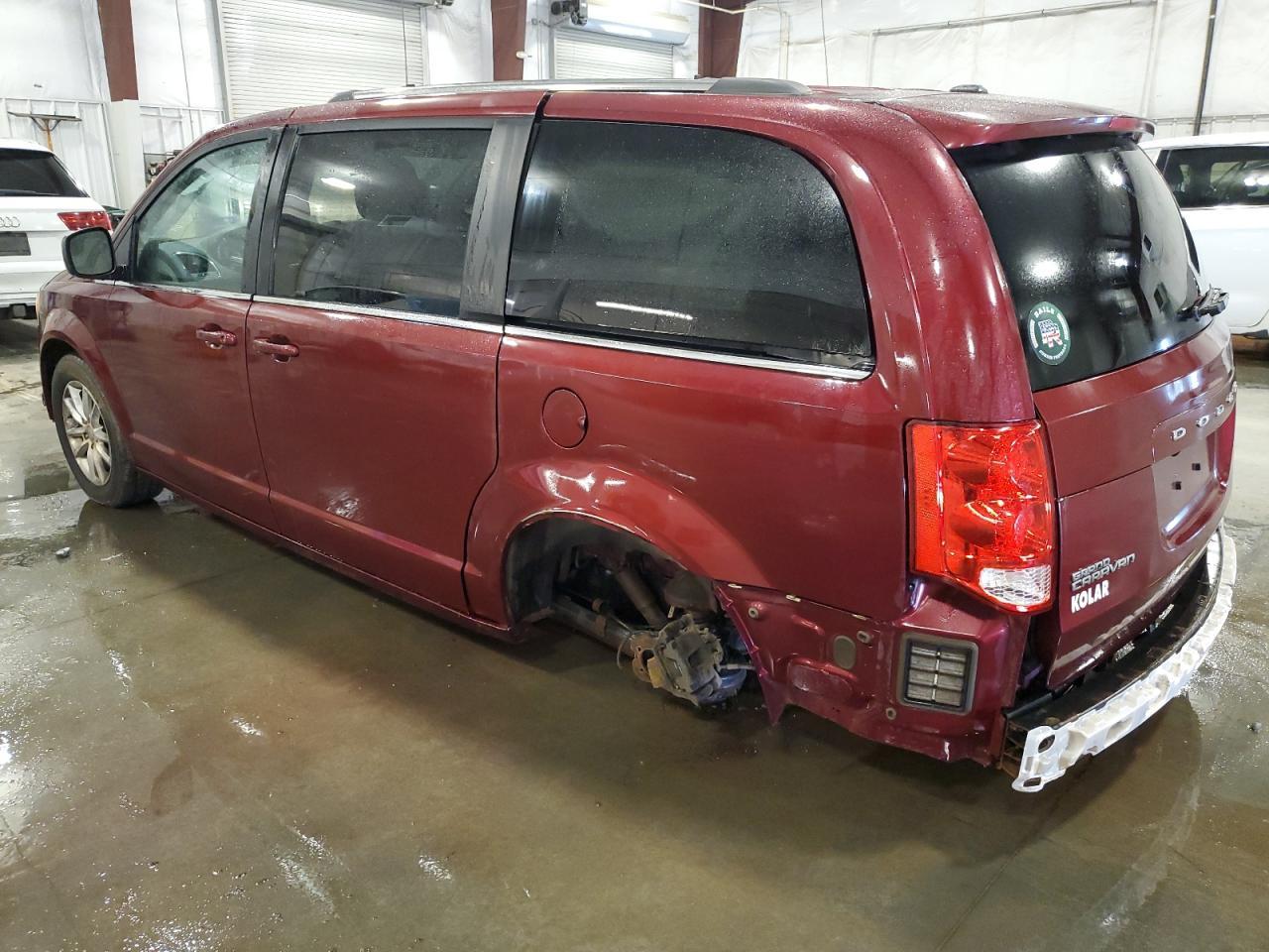 2018 Dodge Grand Caravan Sxt - Image 2