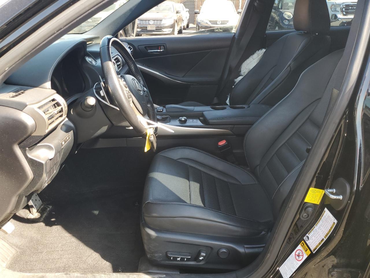 2016 Lexus Is 200T - Фото 7
