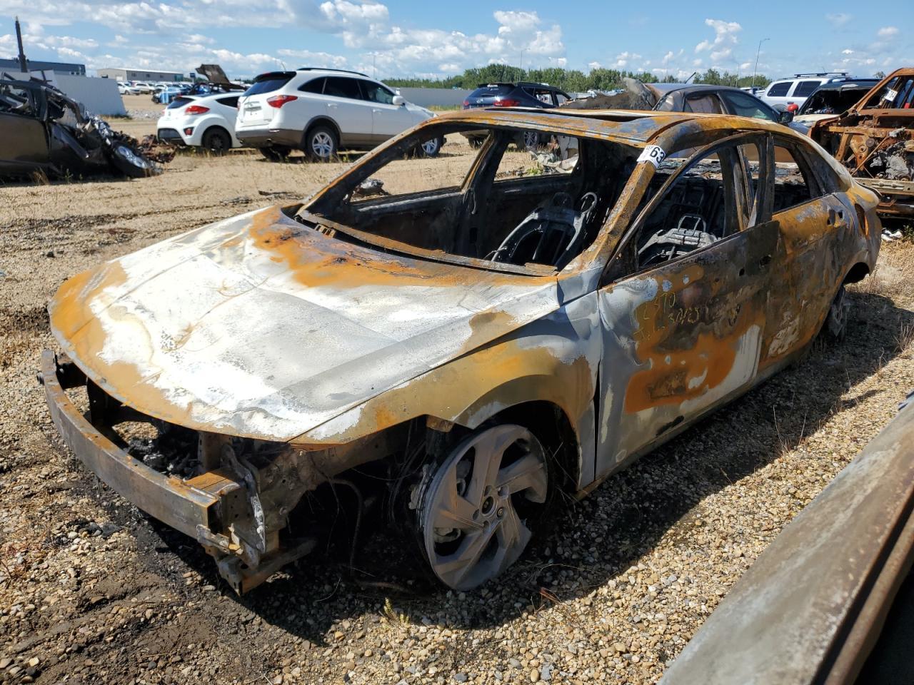 2024 Hyundai Elantra Luxury