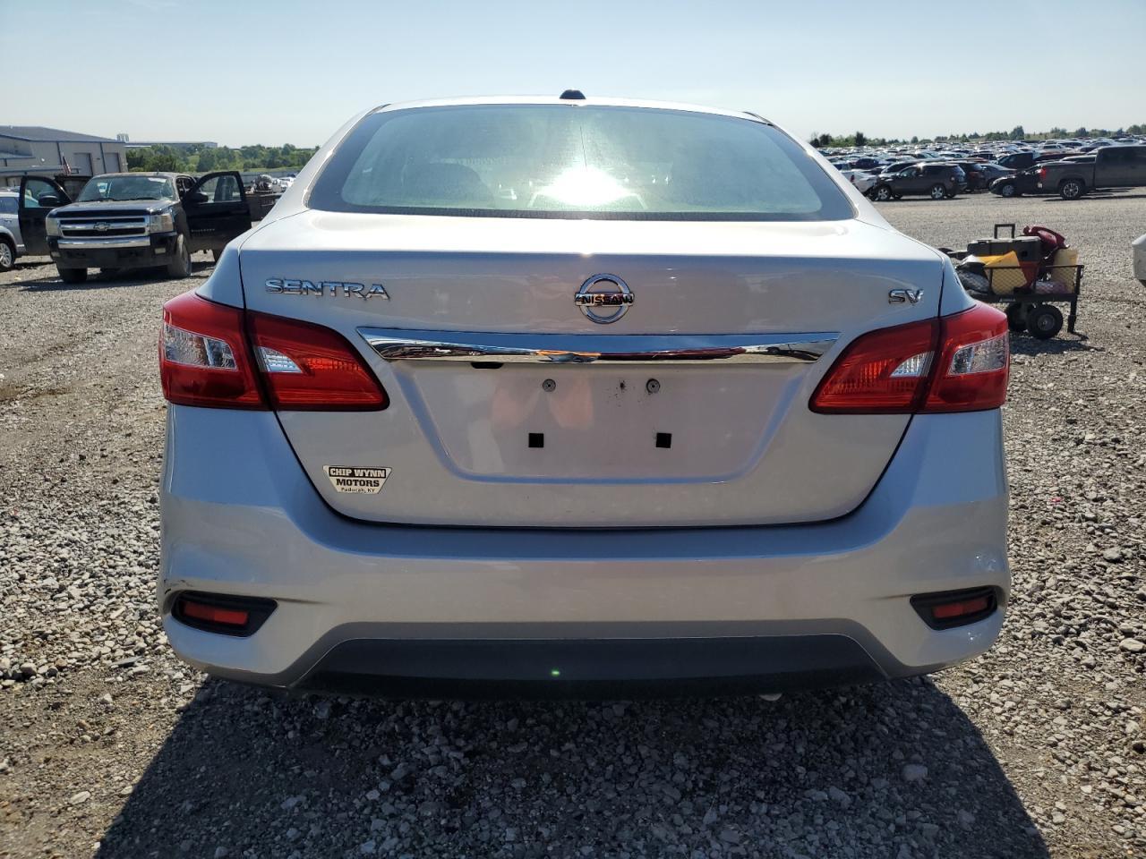 2019 Nissan Sentra S - Image 6
