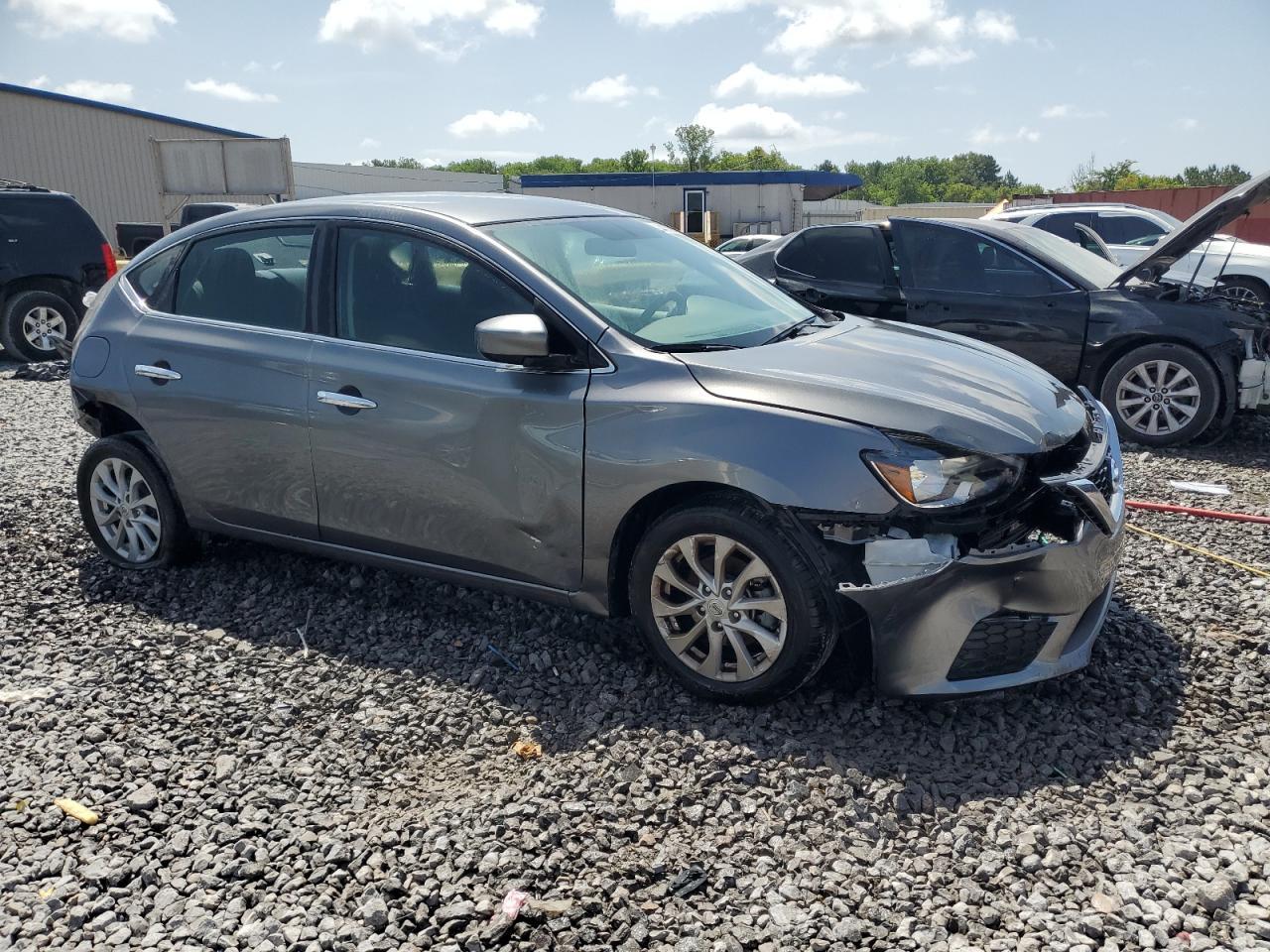 2019 Nissan Sentra S - Фото 4