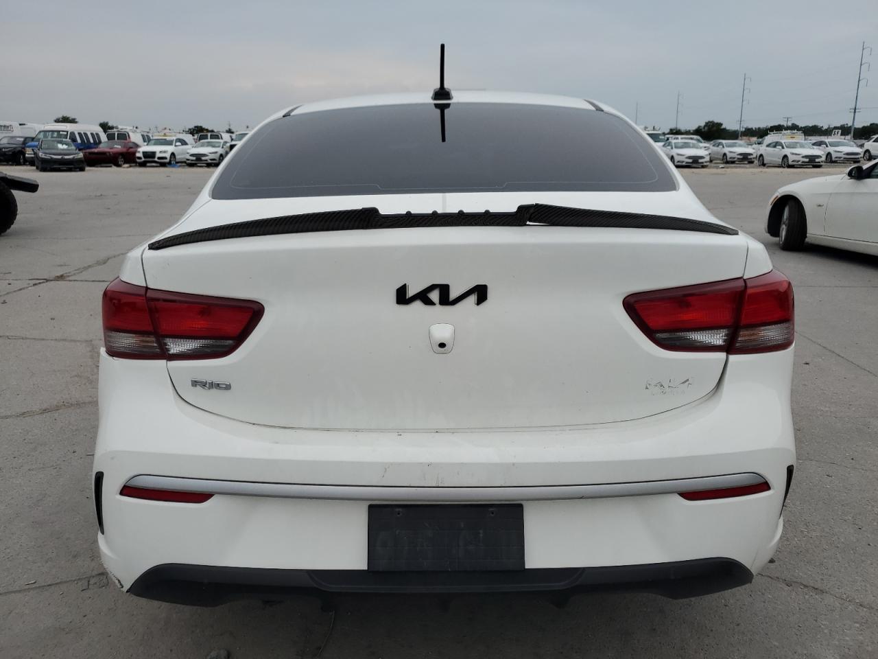 2023 Kia Rio Lx - Image 6