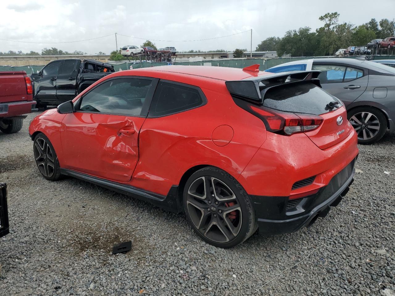 2022 Hyundai Veloster N - Фото 2