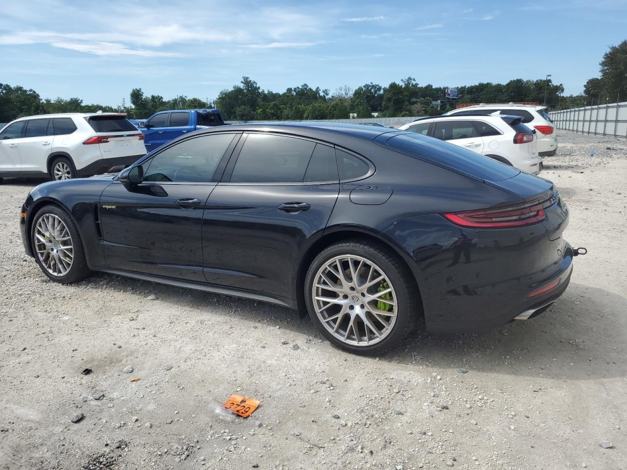 2020 Porsche Panamera 4 E-Hybrid - Фото 2