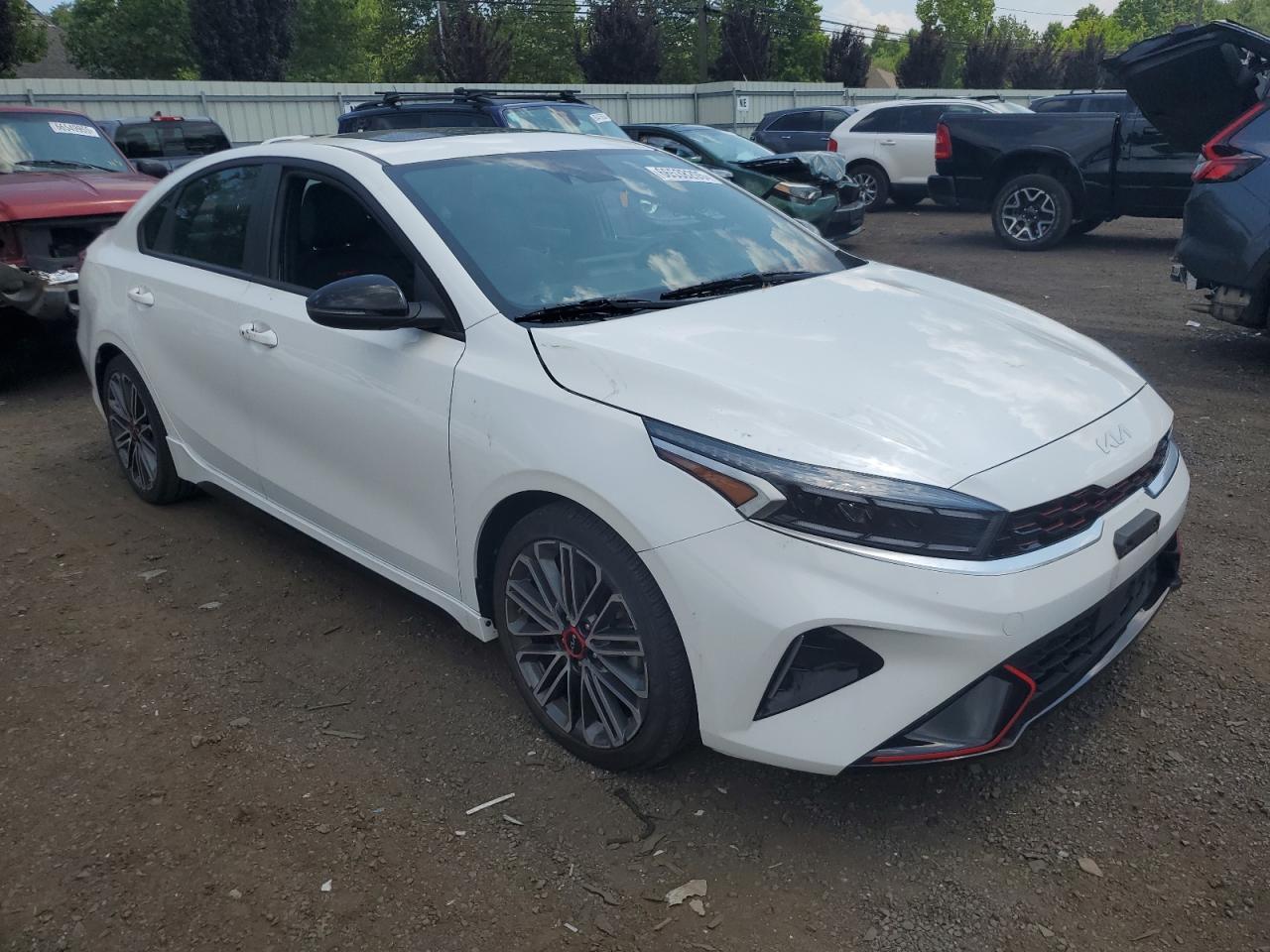 2023 Kia Forte Gt - Фото 4