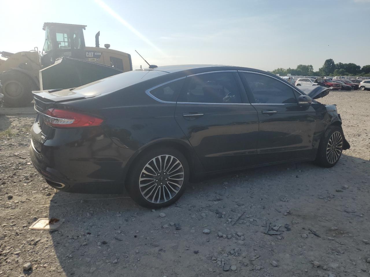2018 Ford Fusion Titanium/Platinum - Image 3