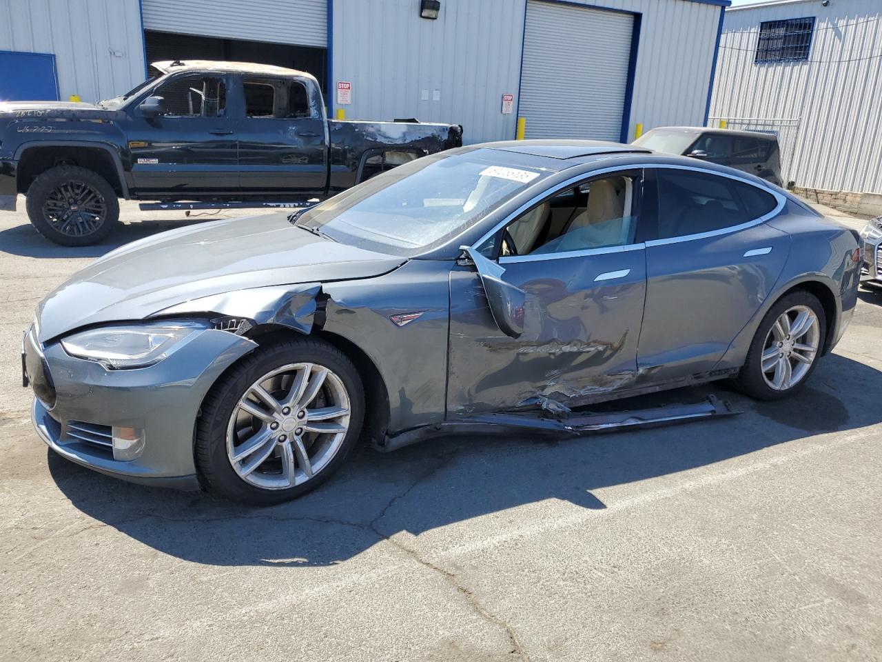 2012 Tesla Model S