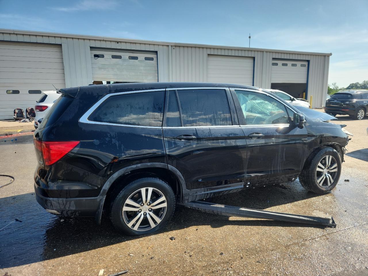 2017 Honda Pilot Exl - Image 3