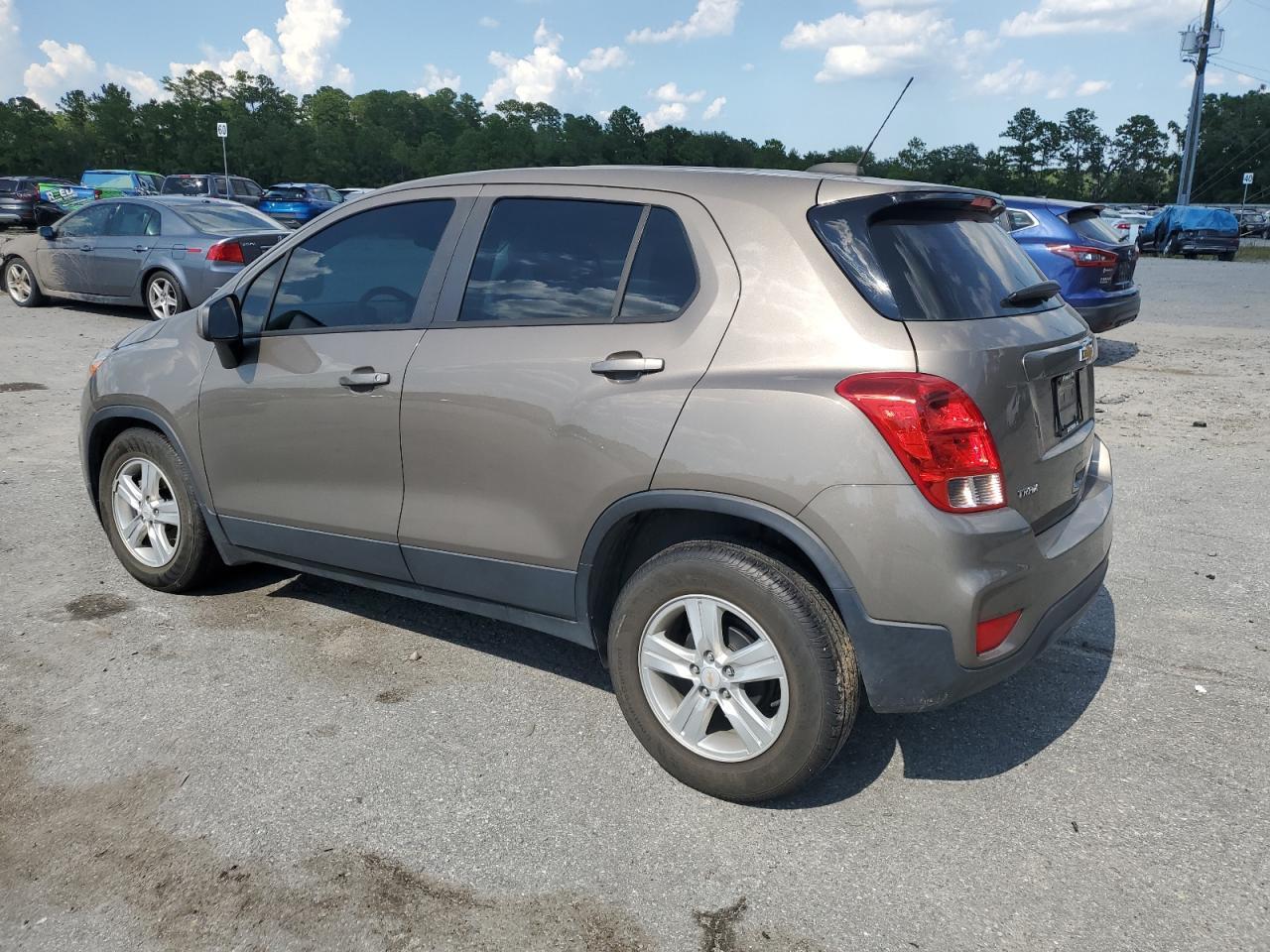 2020 Chevrolet Trax Ls - Фото 2