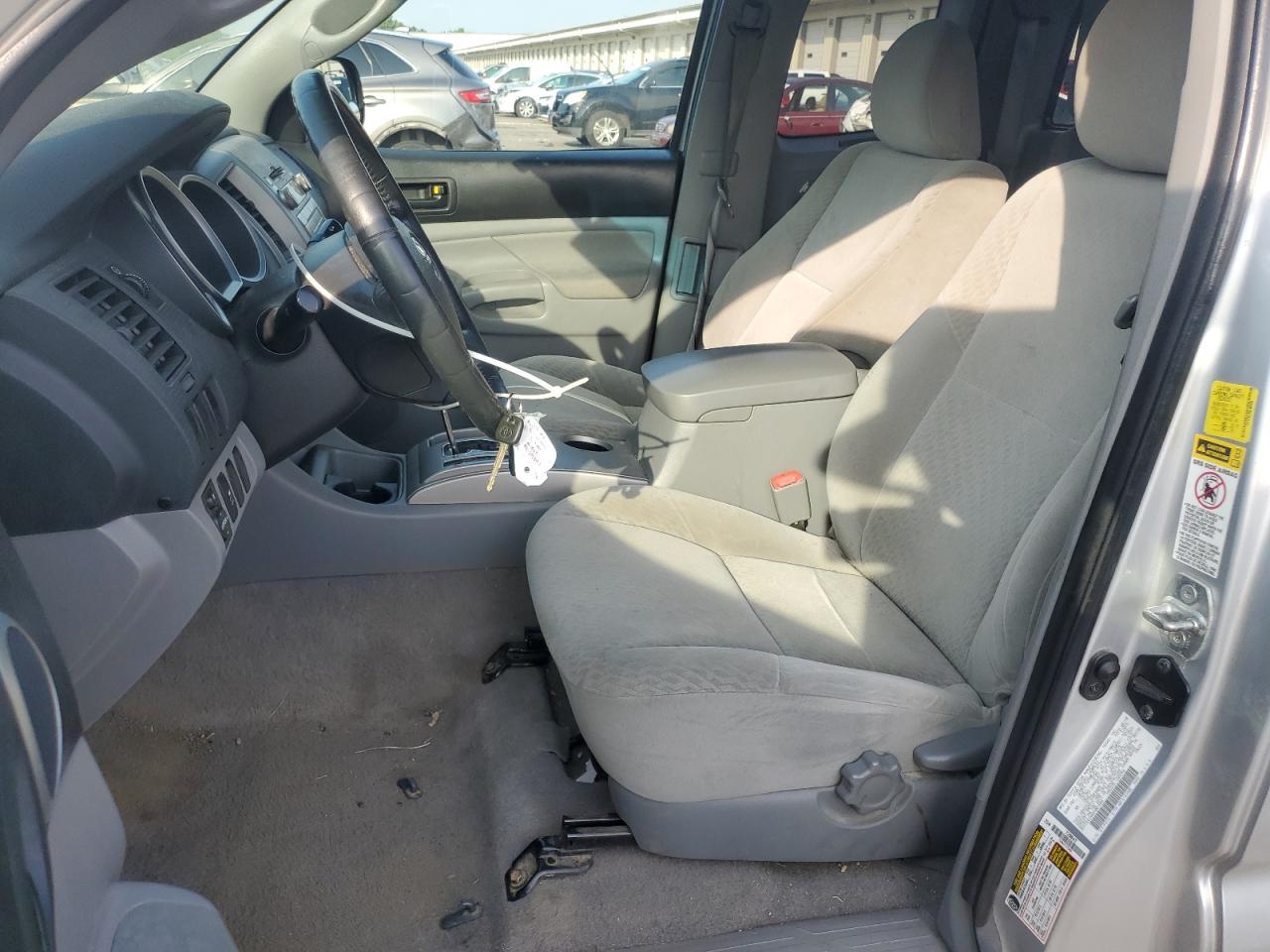 2011 Toyota Tacoma Access Cab - Image 7
