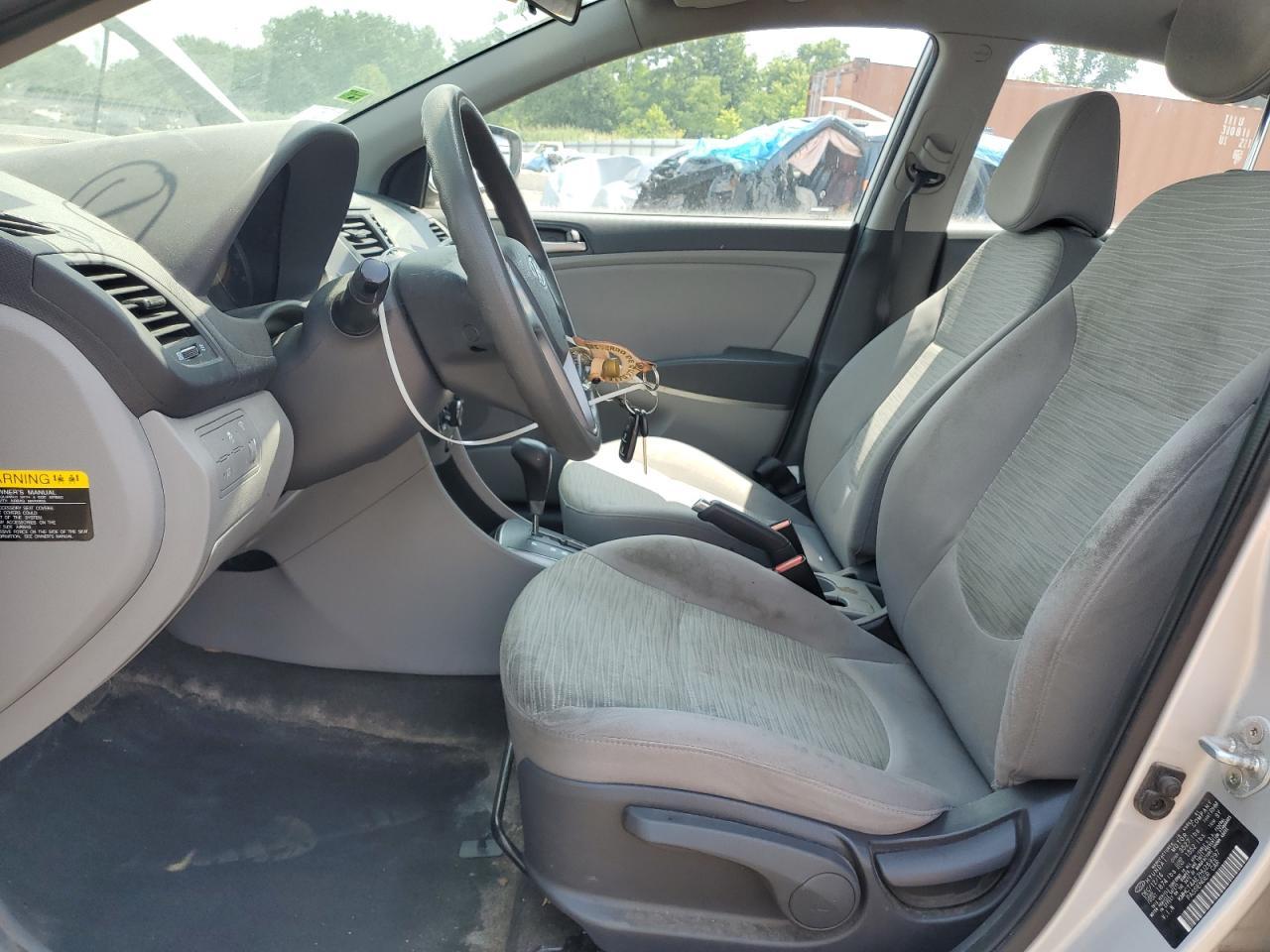2017 Hyundai Accent Se - Фото 7