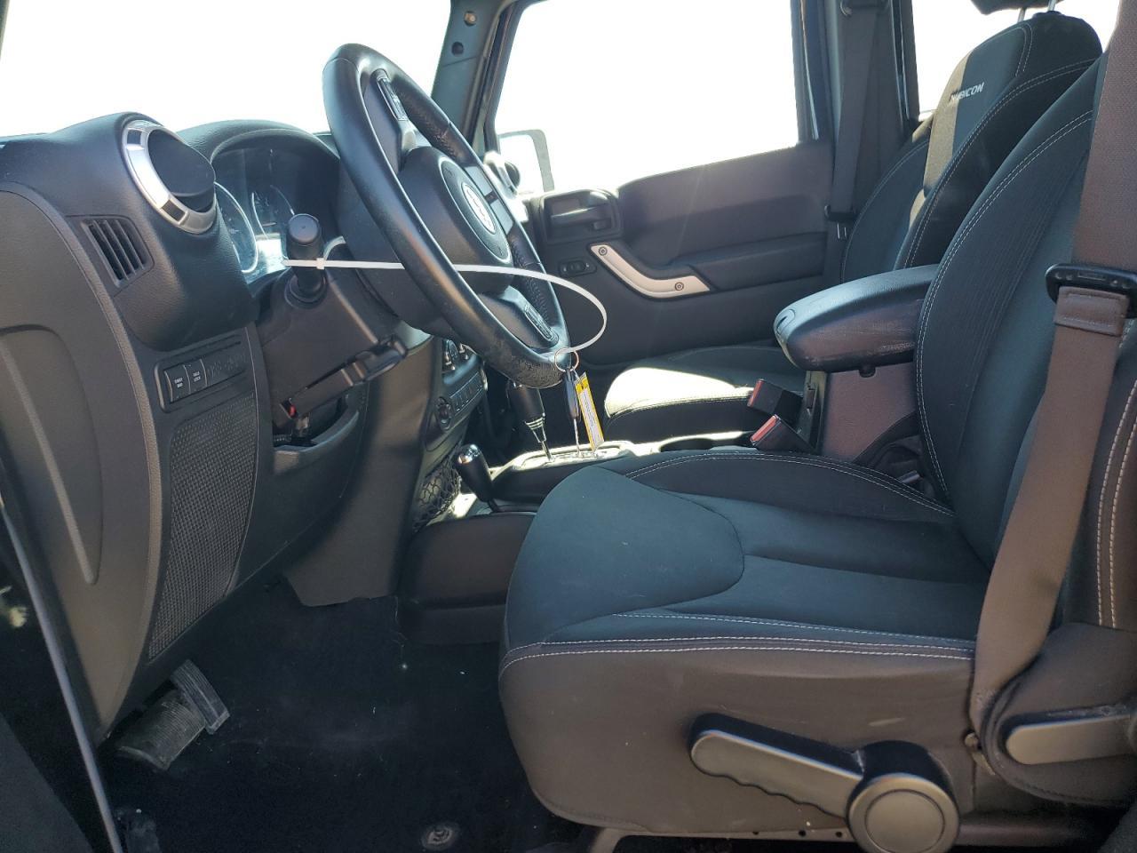 2015 Jeep Wrangler Unlimited Rubicon - Фото 7