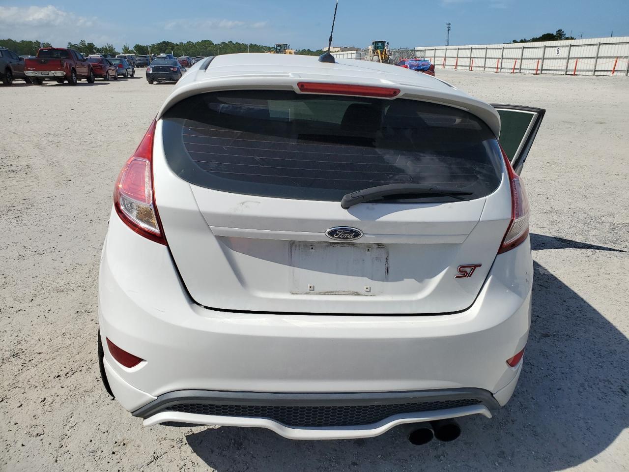 2015 Ford Fiesta St - Фото 6