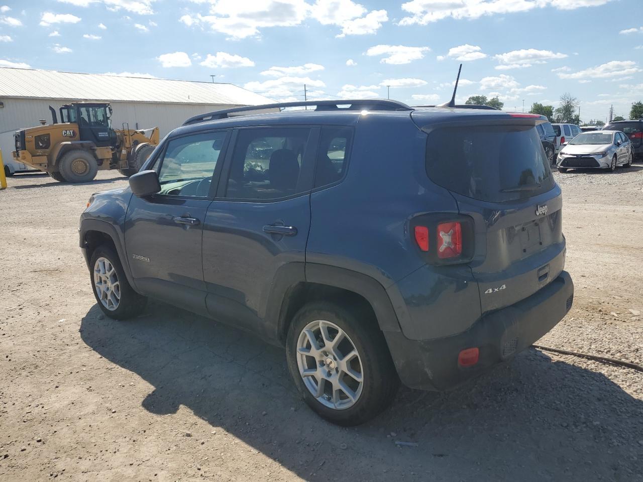 2022 Jeep Renegade Latitude - Фото 2