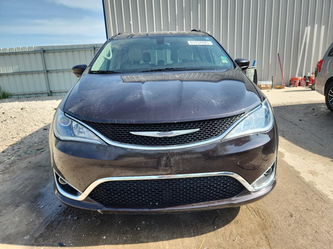2017 Chrysler Pacifica Touring L - Фото 5