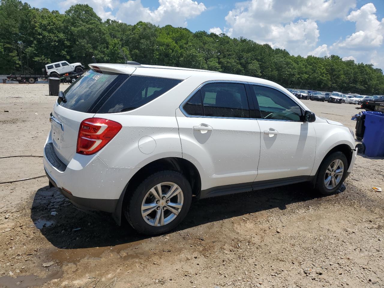 2017 Chevrolet Equinox Ls - Фото 3