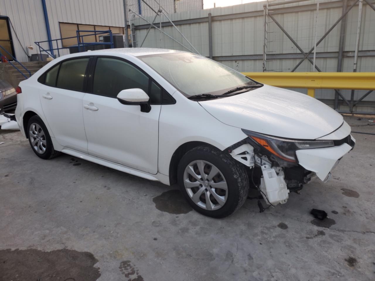 2020 Toyota Corolla Le - Фото 4