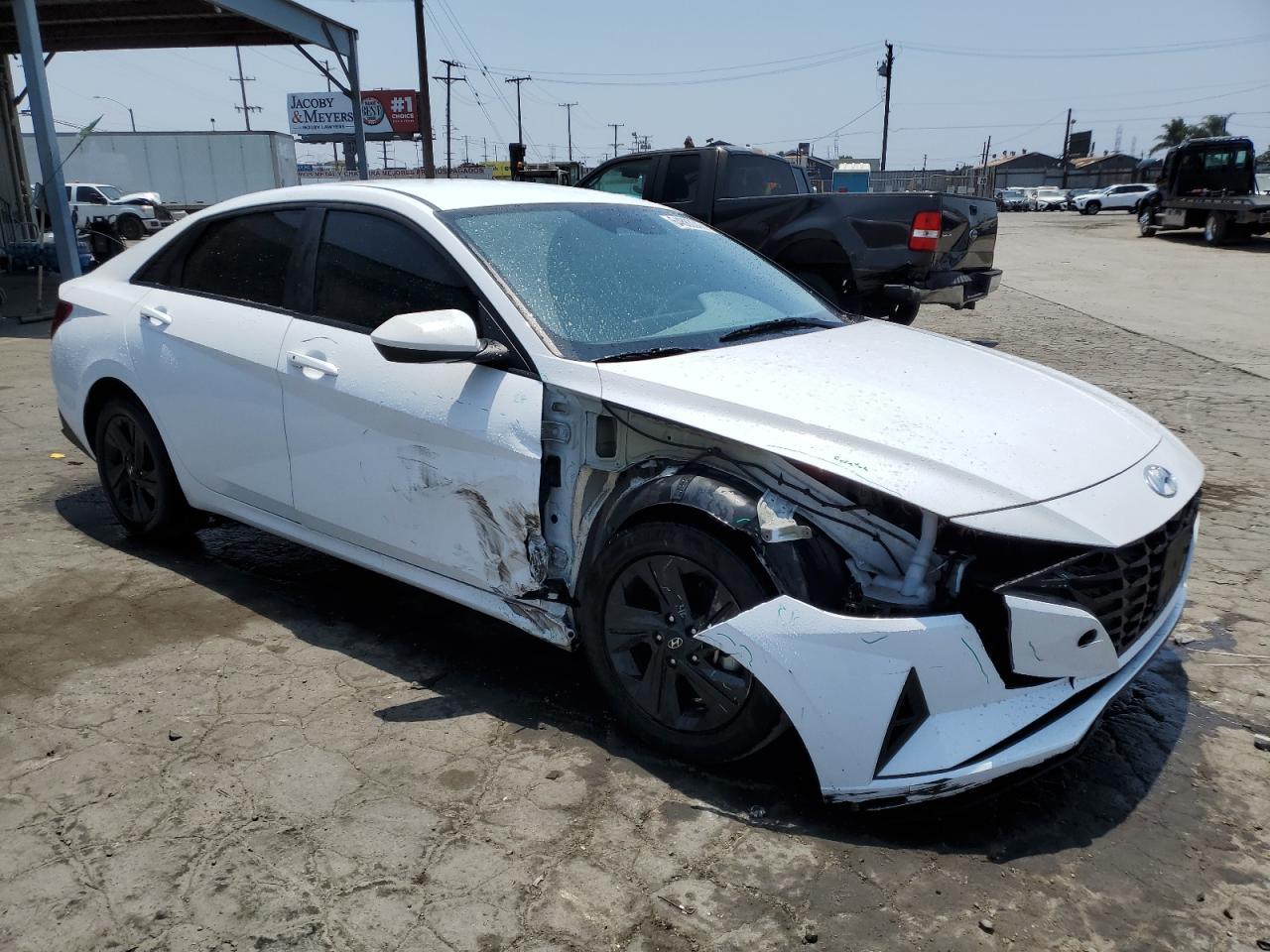2023 Hyundai Elantra Blue - Фото 4