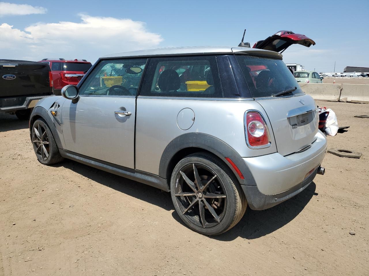2011 Mini Cooper - Фото 2