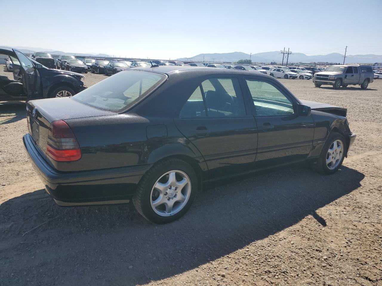 2000 Mercedes-Benz C 280 - Фото 3