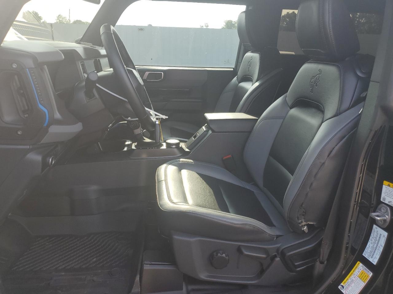 2024 Ford Bronco Black Diamond - Фото 7