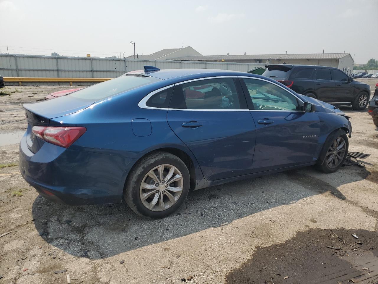 2019 Chevrolet Malibu Lt - Image 3