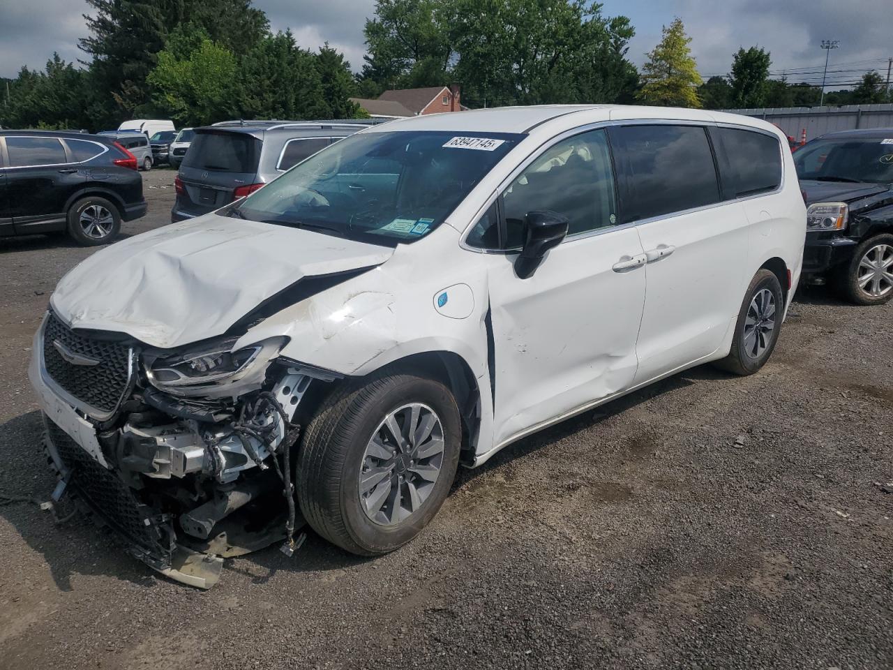 2024 Chrysler Pacifica Hybrid Select