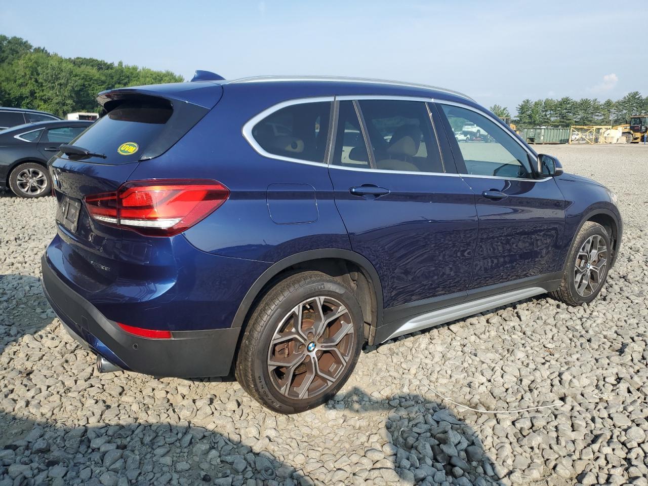 2020 BMW X1 xDrive28I - Image 3
