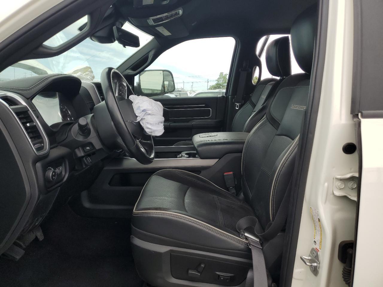 2021 Ram 2500 Laramie - Фото 7