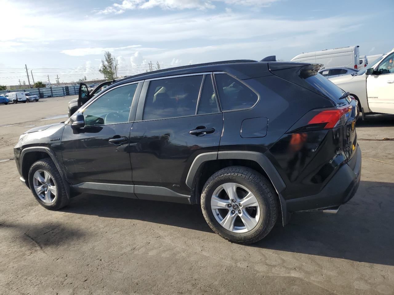 2020 Toyota Rav4 Xle - Фото 2