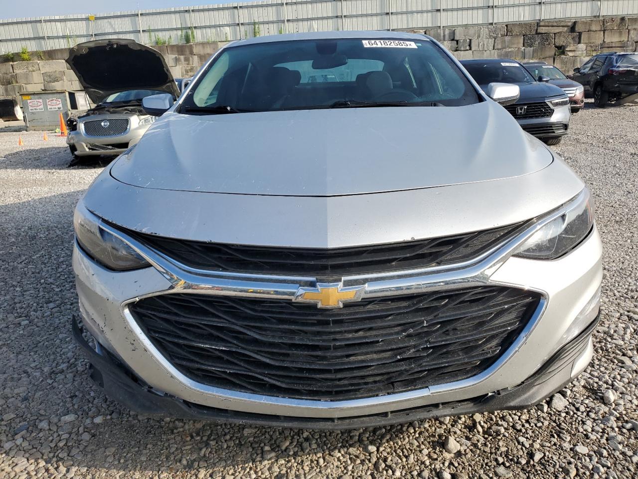 2022 Chevrolet Malibu Lt - Фото 5