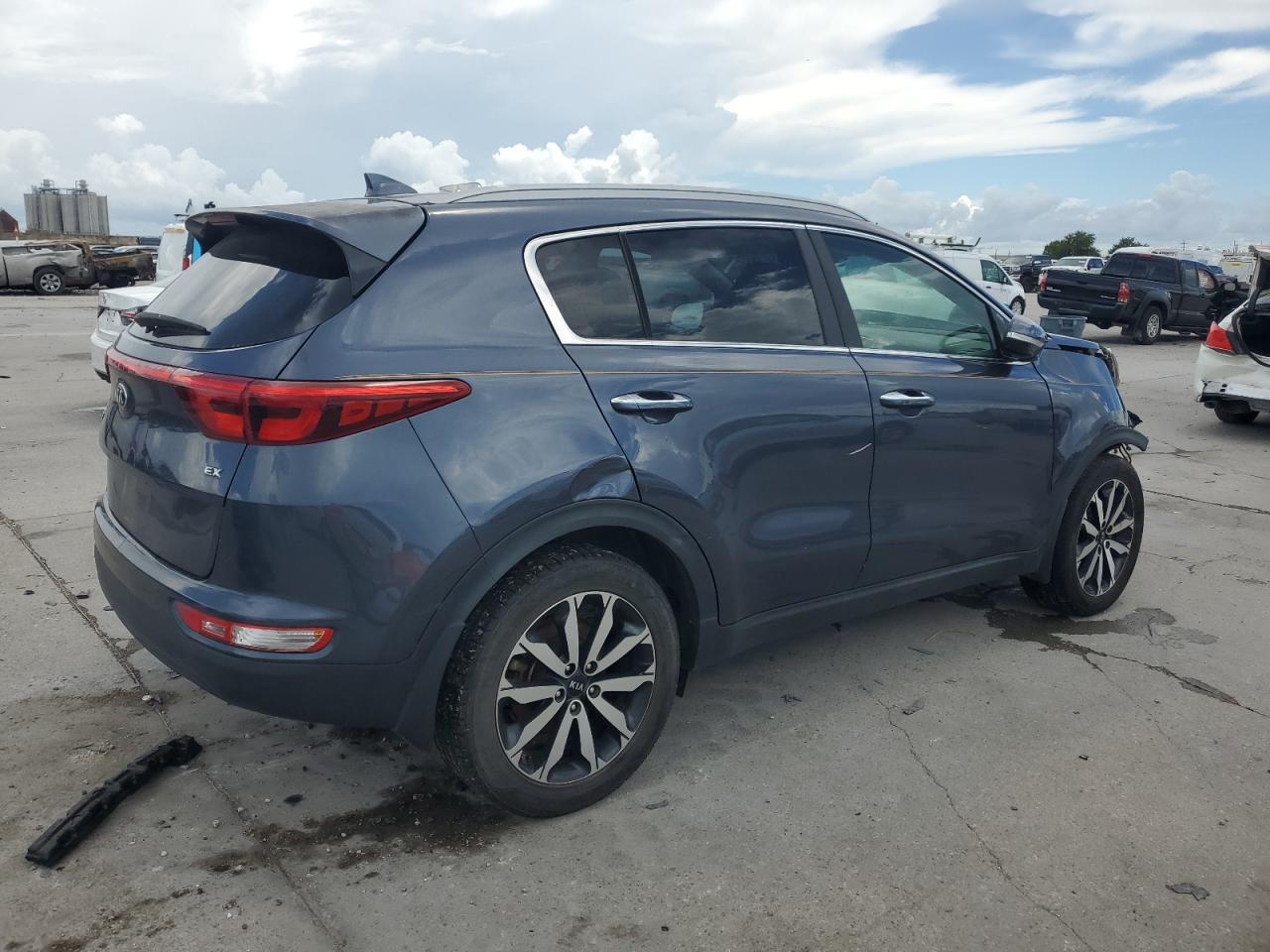 2019 Kia Sportage Ex - Image 3