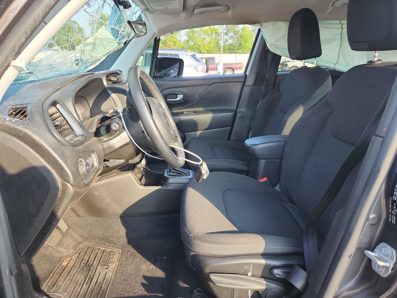 2020 Jeep Renegade Latitude - Фото 7