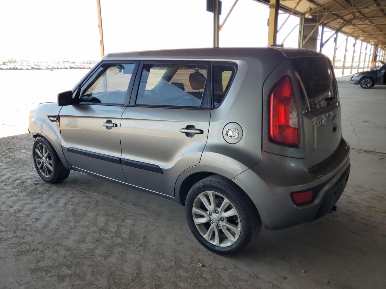 2013 Kia Soul - Image 2