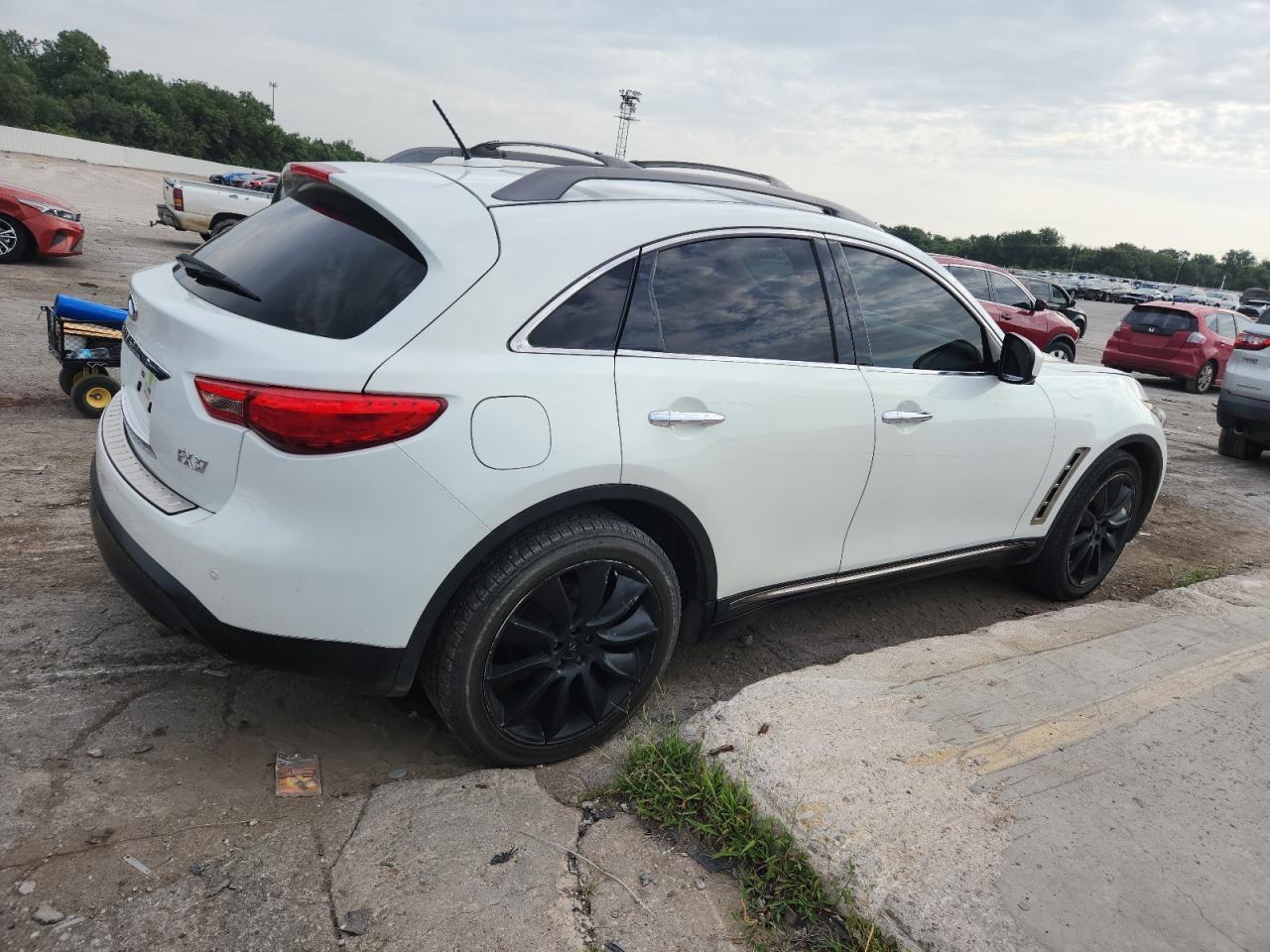 2013 Infiniti Fx37 - Фото 3