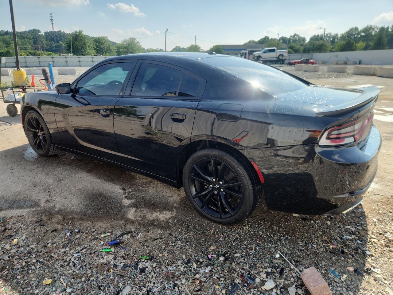2018 Dodge Charger Sxt - Фото 2
